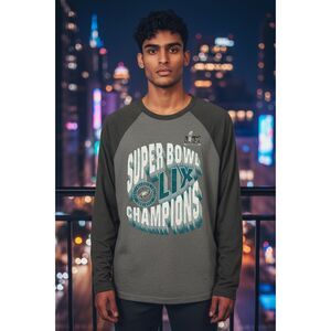 Super Bowl LII Champions Eagles Long Sleeve Shirt Mens M Fanatics
